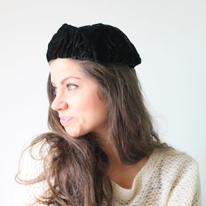 Vintage Mid Century Hat...vintage hat. valentine. winter hat. costume. 1950s hat. 1960s hat. french. black hat.