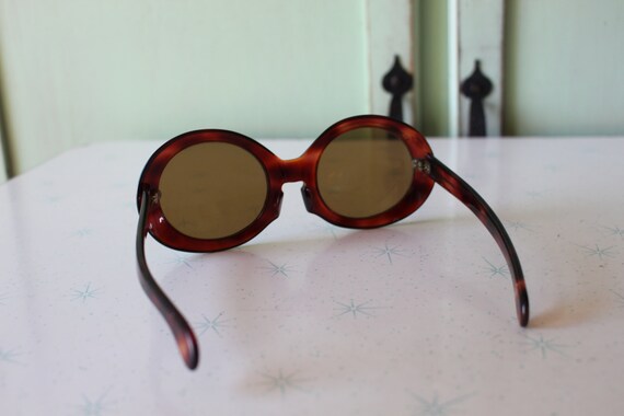 1960s 1970s Retro Dapper Vintage Big Sunglasses..… - image 4