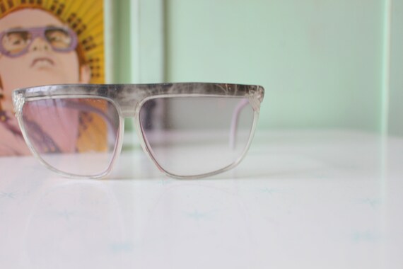 Vintage Taiwan ROC Sunglasses...rare. womens eyew… - image 1