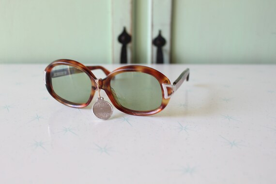 Leopard 1960s Costume Obscure Sunglasses...france… - image 3