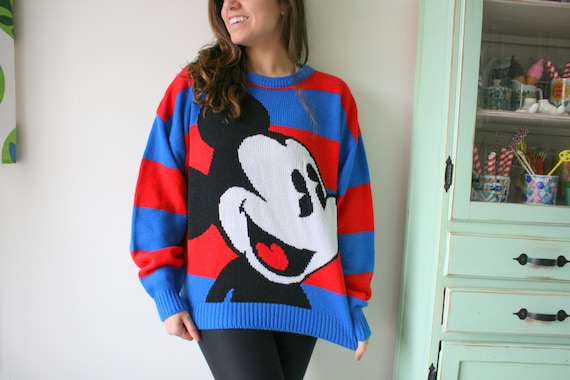 Vintage MICKEY MOUSE Sweater...walt disney. minni
