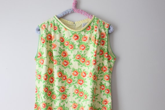 1960s VESTED GENTRESS Vintage Flower Dress...size