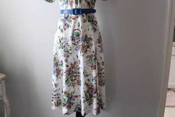 Vintage FANCY FLORAL  Dress......small medium wom… - image 3