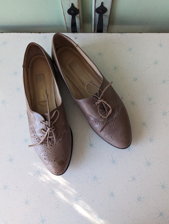 1980s Vintage ETIENNE AIGNER Tan Leather Loafers.… - image 10