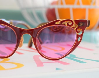 Vintage Cat Eye Sunglasses: 1950s-60s Designer Eyewear