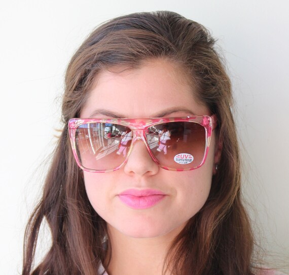 Unused NOS 80s vintage square sunglasses Modified women's wayfarer in transparent frame with pink arms and purple brow and mirror lenses