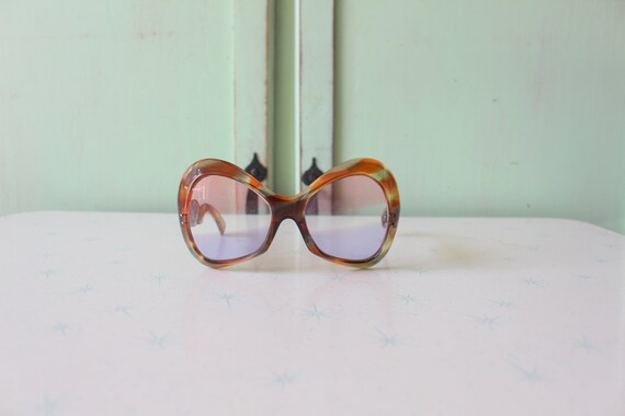 TRUE VINTAGE 1960s Atomic Retro Sunglasses...eyew… - image 2