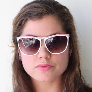 Vintage 80er Jahre Sonnenbrille: Pinke Mod Frames, Taiwan ROC