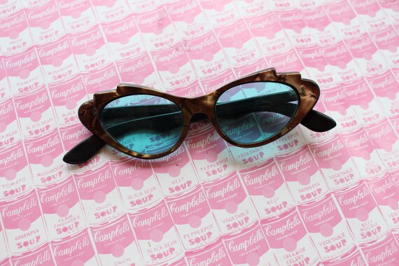 1950s 1960s Winged Cat Eye Sunglasses..vintage ey… - image 5
