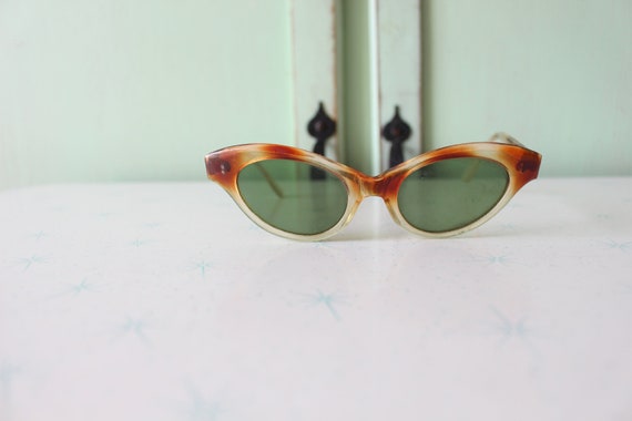 50s sunglasses - Gem