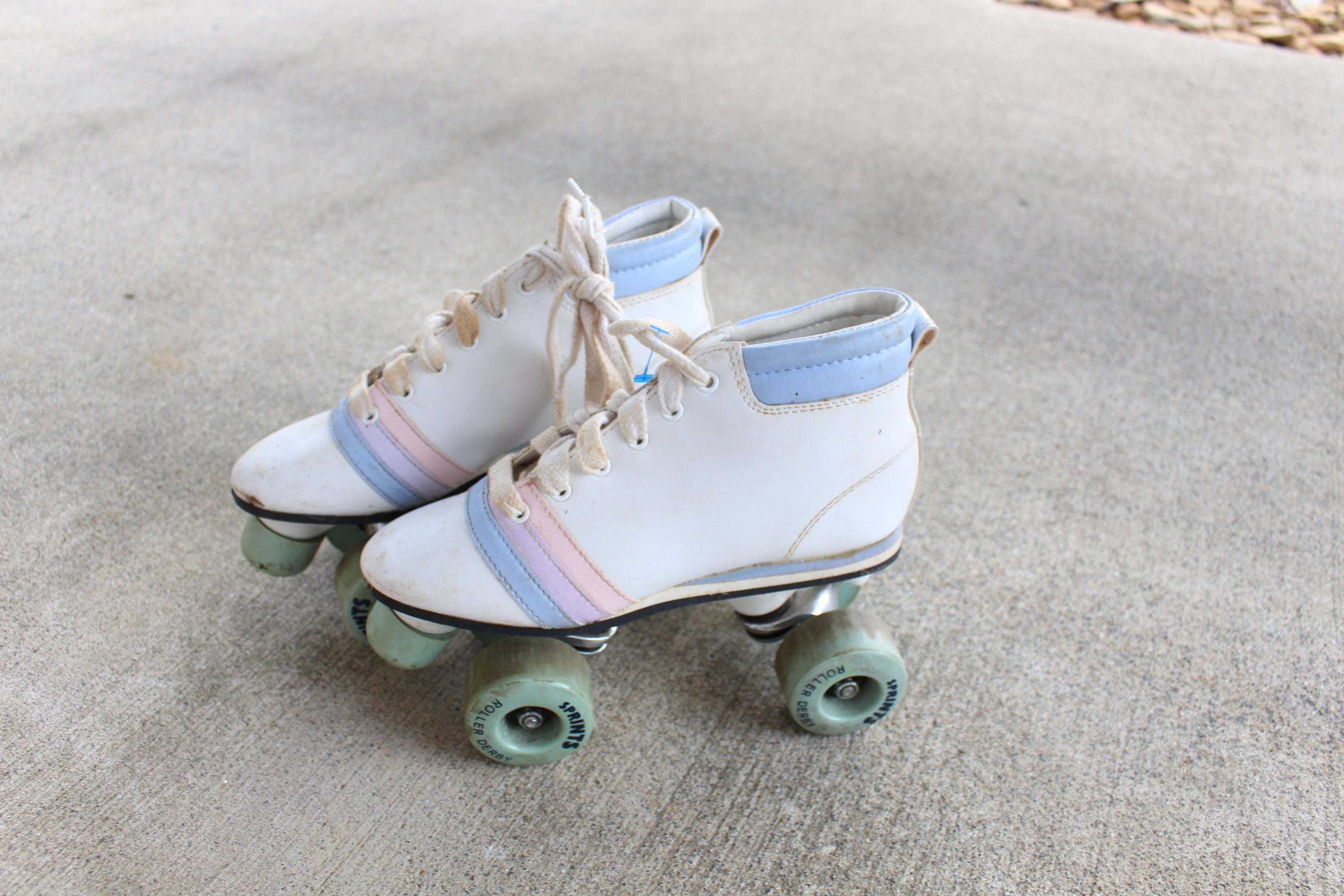 Patines de Mujer 4 ruedas brillantes blanco Gris Talla 5.5 US / 36 EU  Vintage