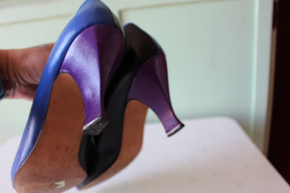 Vintage 1980s PURPLE Blue Bow Designer Leather Hi… - image 6