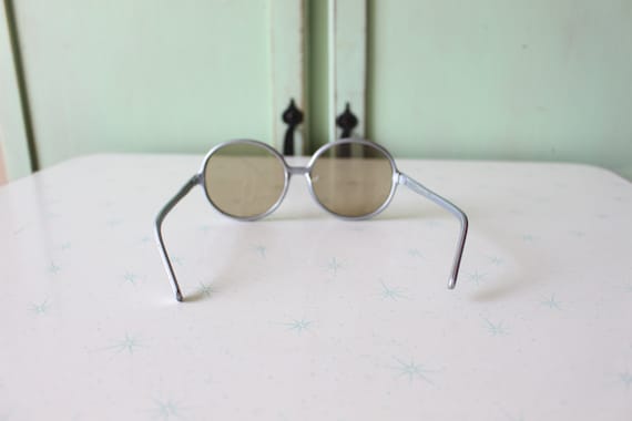 VINTAGE 1960s 70s Atomic Retro Sunglasses....eyew… - image 3