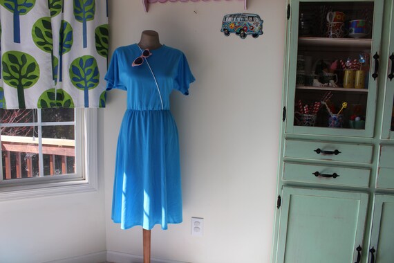 1980s Vintage MOD Blue Shift Dress...size medium … - image 3
