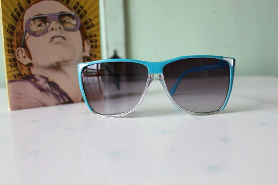 1980s BLUE New Old Stock Sunglasses.....vintage e… - image 3