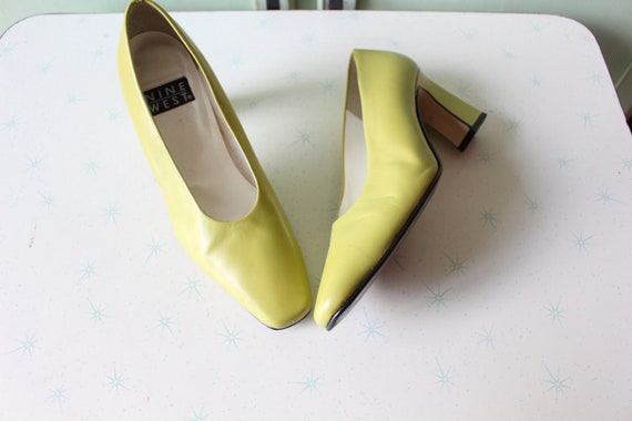 90s Vintage Lime Green LEATHER Heels...size 6.5..… - image 3