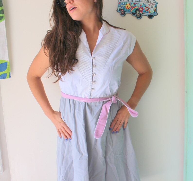 solid casual dress twirl twirl mod 1980s Pink and Gray Dress....size small medium womens...waitress retro ruffled 1980s glam wiggle