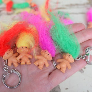 Vintage TROLLS Doll Keychain: 1980s-90s Collectible Kitsch