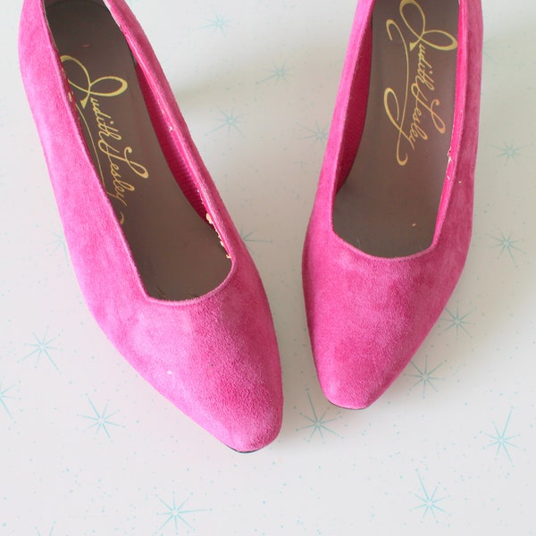 Vintage Pink Genuine Leather Heels.....size 5.5 womens...pink leather. retro. suede. costume. boho. hipster. library. classic. genuine