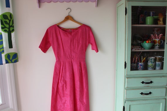 1960s Vintage HOT PINK Sexy Party Dress...size sm… - image 3