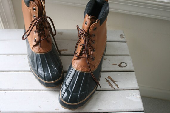 1980s Vintage Womens Winter Ankle Boots size 9 outdoors