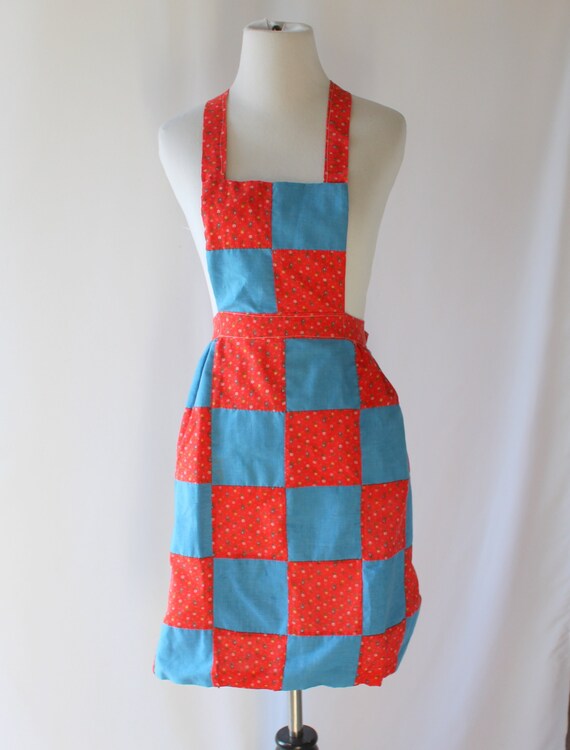 1960s Vintage Patchwork Apron: Retro Kitsch Kitchen Decor