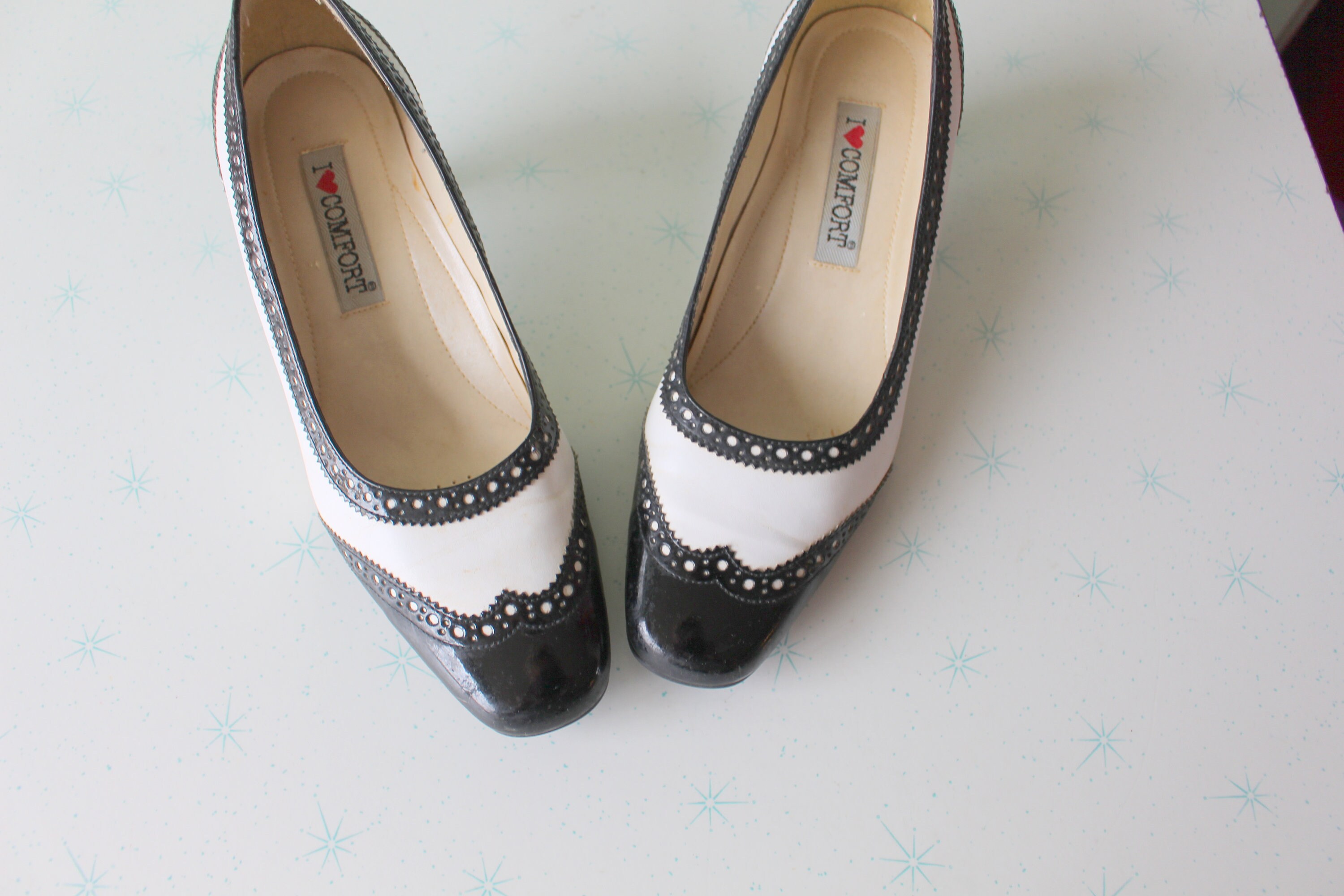 Schoenen damesschoenen Instappers Puntige ballerinas Moschino shoes flats with logo buckle 90s dead stock 
