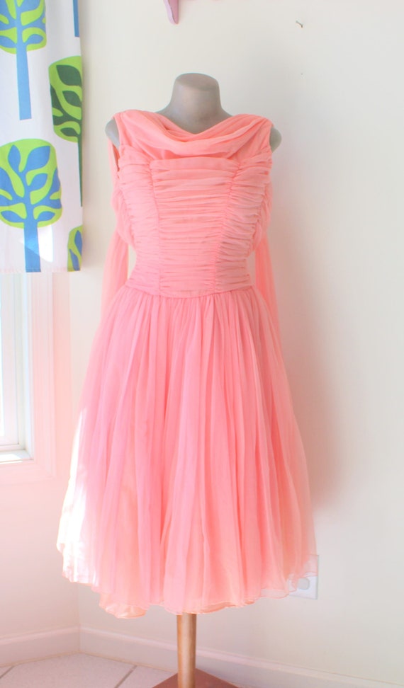 1960s Lovely Vintage PRETTY PINK Dress...very fanc