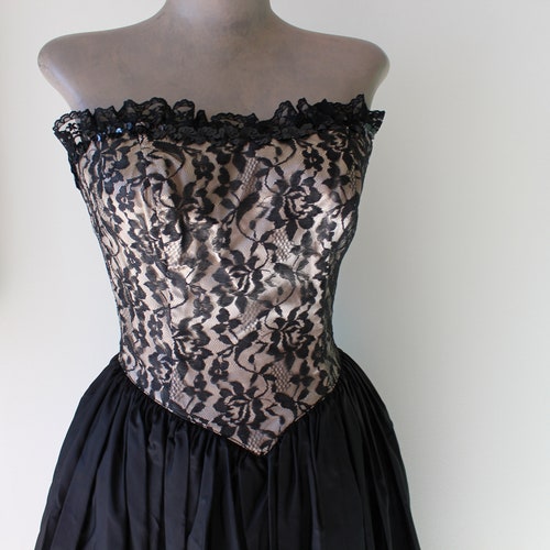 black lace funeral dress Hat With Veil/Shenor Collections and subtle ruffle details Plus Size Ladies Black Dress