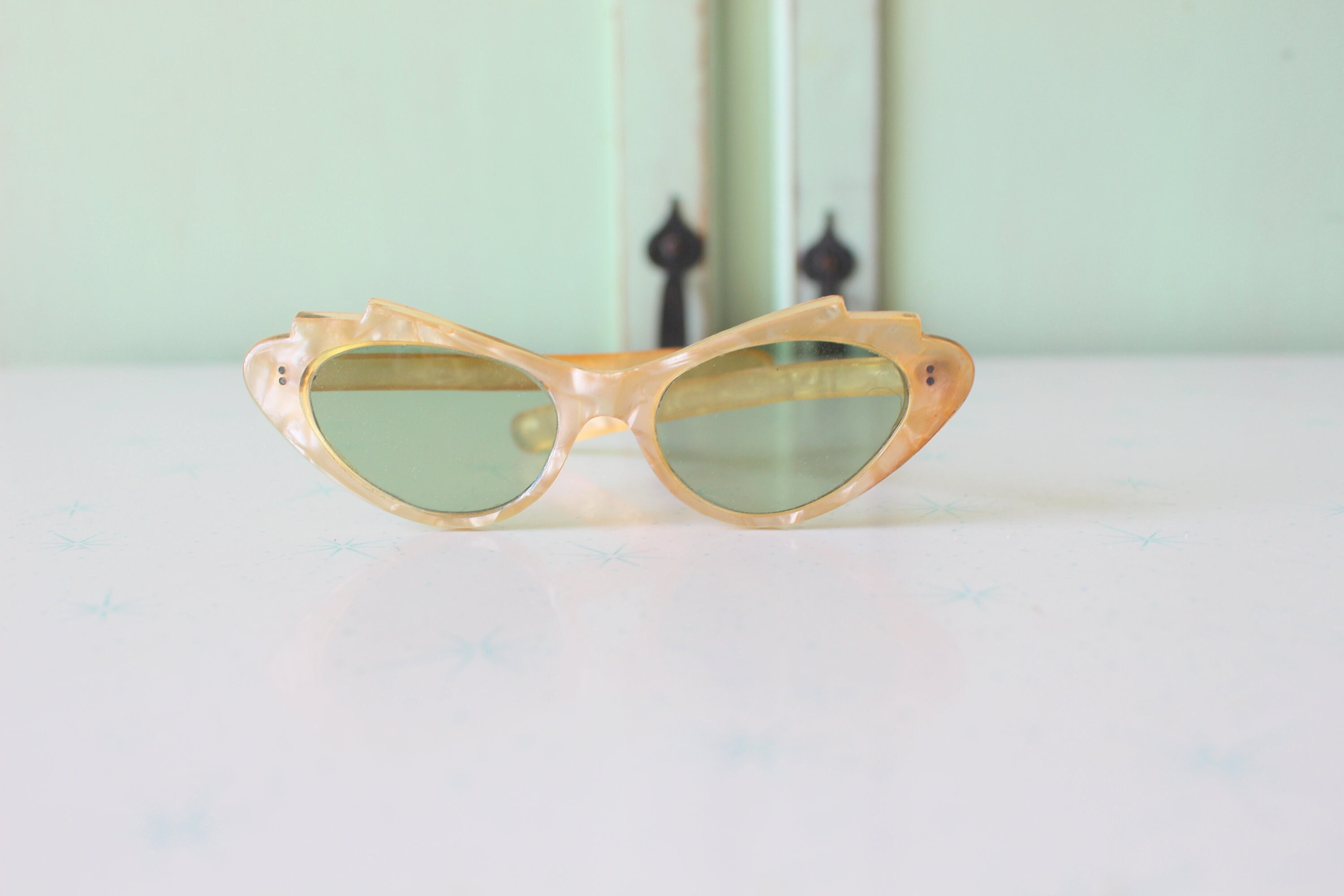【1960’s】SWANK thick tortoise “cat eye” 1960's】SWANK thick tortoise “cat eye”