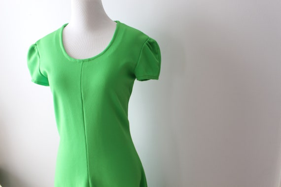 GROOVY Vintage LIME Day Dress.....small womens. m… - image 4