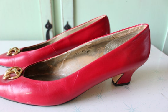 Vintage VALENTINE Heels....size 7.5 womens....gla… - image 4