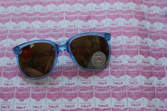 Vintage 1980s 90s Beach Sunglasses...fancy. big l… - image 4