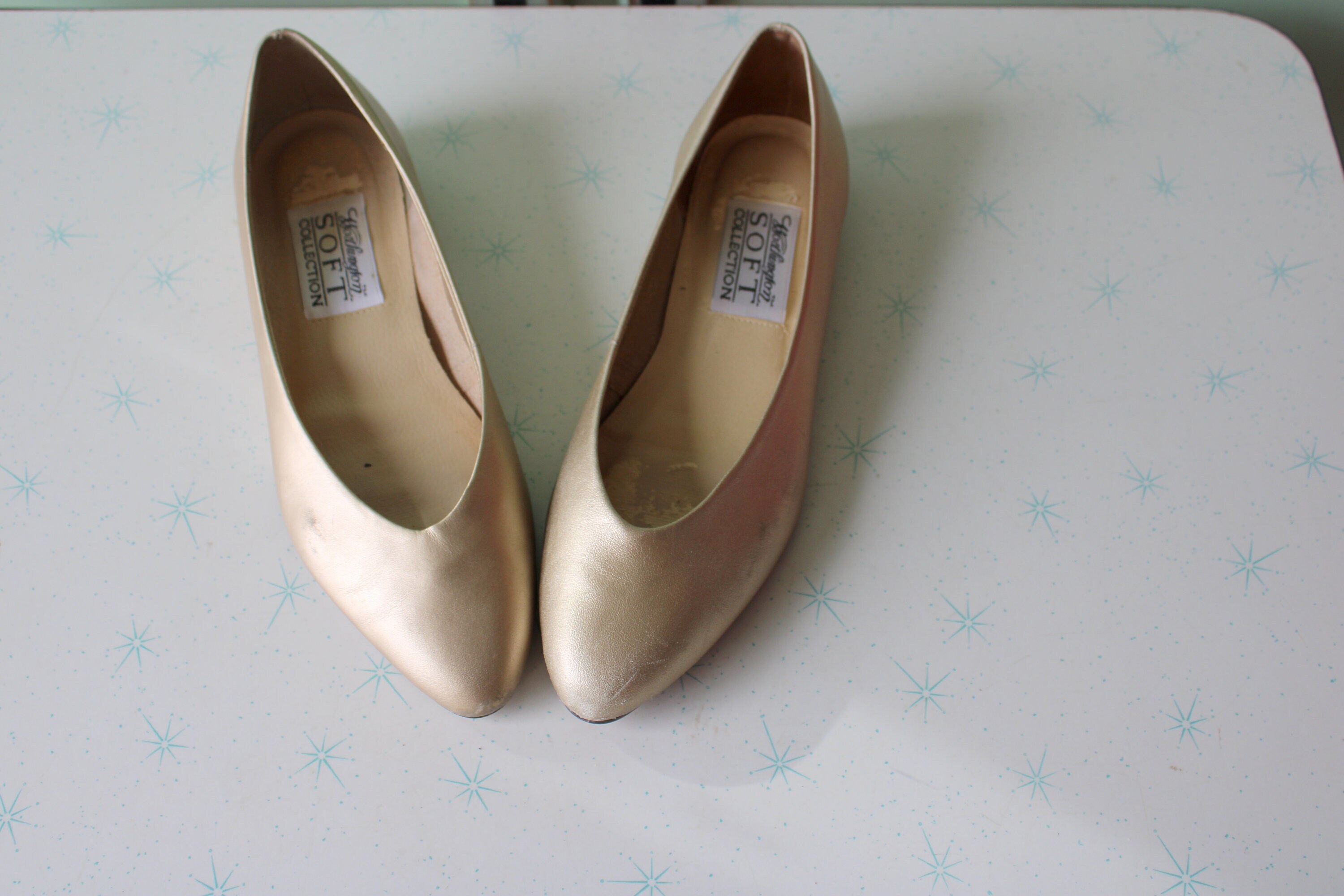 Vintage 1980s Golden Leather Flats - Pointed Toe Shoes