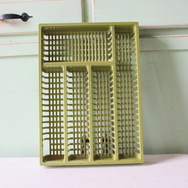 Vintage olijfgroen dienblad uit de jaren 70: retro keukendecor