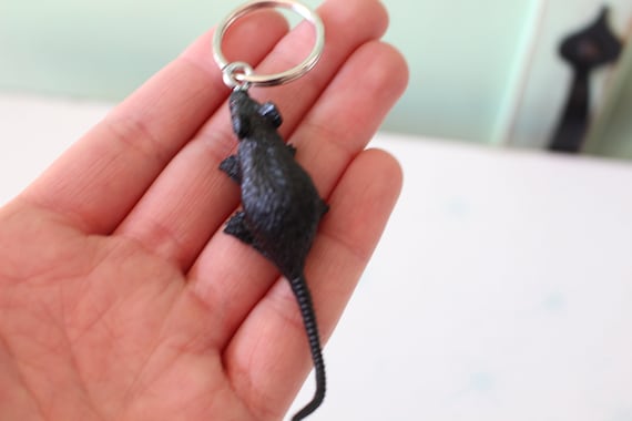 Black Rat Keychain: Spooky Halloween Novelty - Etsy