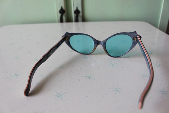 1950s 60s MOD GIRL Cateyed Sunglasses..gems. over… - image 6