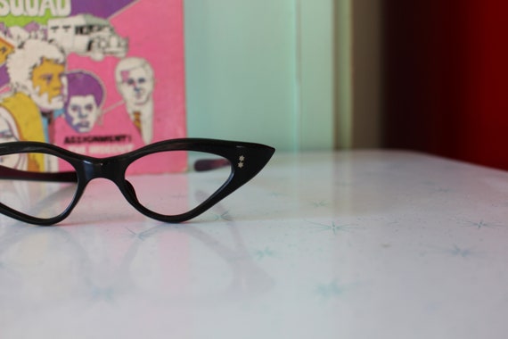 1950s 1960s Vintage CAT EYE Glasses....vintage ey… - image 3