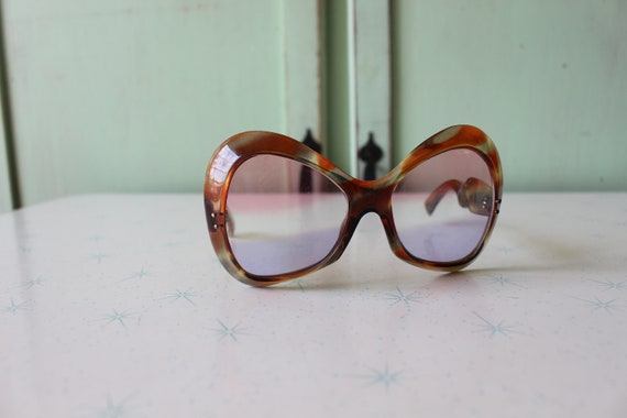 TRUE VINTAGE 1960s Atomic Retro Sunglasses...eyew… - image 4