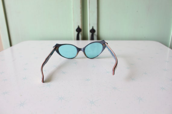 1950s 60s MOD GIRL Cateyed Sunglasses..gems. over… - image 5