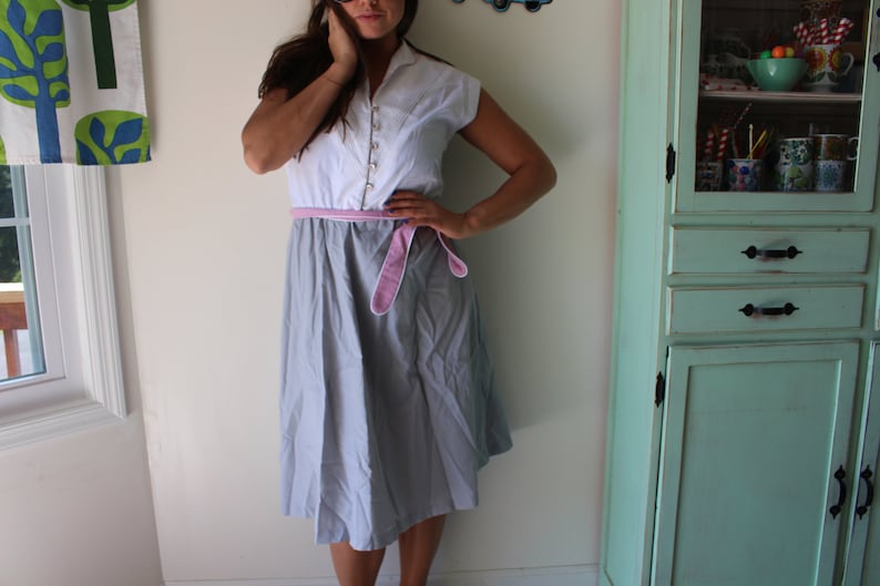solid casual dress twirl twirl mod 1980s Pink and Gray Dress....size small medium womens...waitress retro ruffled 1980s glam wiggle