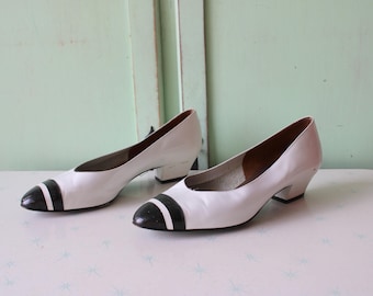Zweifarbige High Heels: Schwarze und weiße Pumps, Größe 8,5