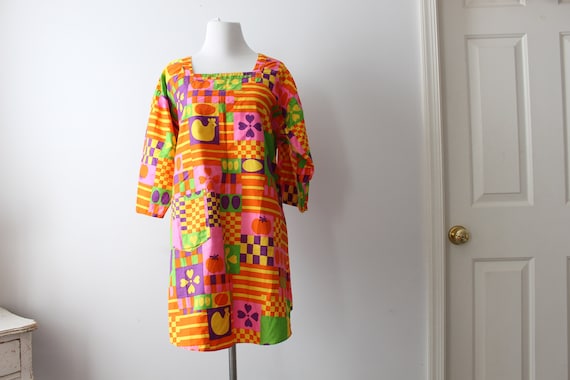 1970s Vintage GROOVY Top.....free size. unisex. r… - image 1