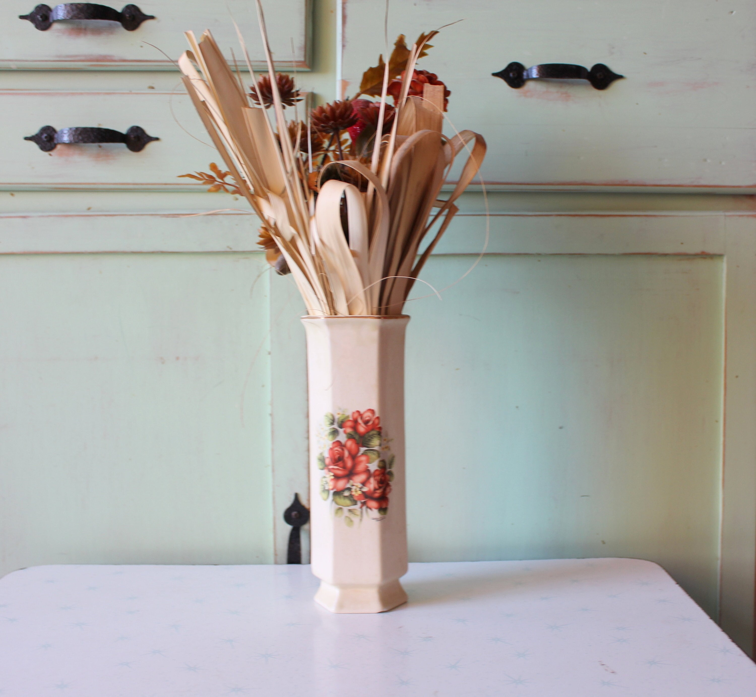 1970s Floral Vase: Retro Mid-century Home Decor - Etsy