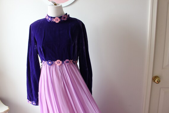 1960s PURPLE Dress....size medium women....retro.… - image 5