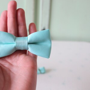 1980s Blue Bow Tie: Dapper Retro Mens Accessory