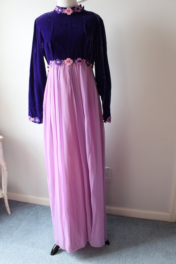 1960s PURPLE Dress....size medium women....retro.… - image 2