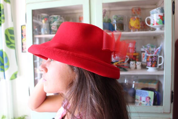 1980s Cherry Red Bow Hat...vintage hat. church. g… - image 4