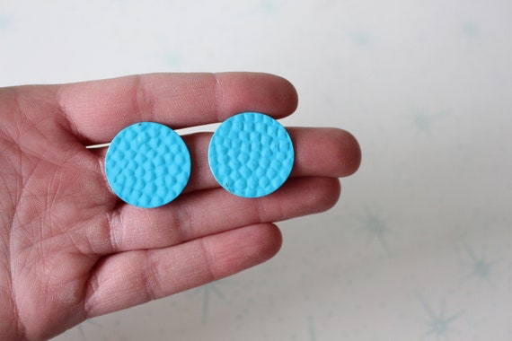 1980s Something Bright BLUE Round Earrings...cost… - image 1