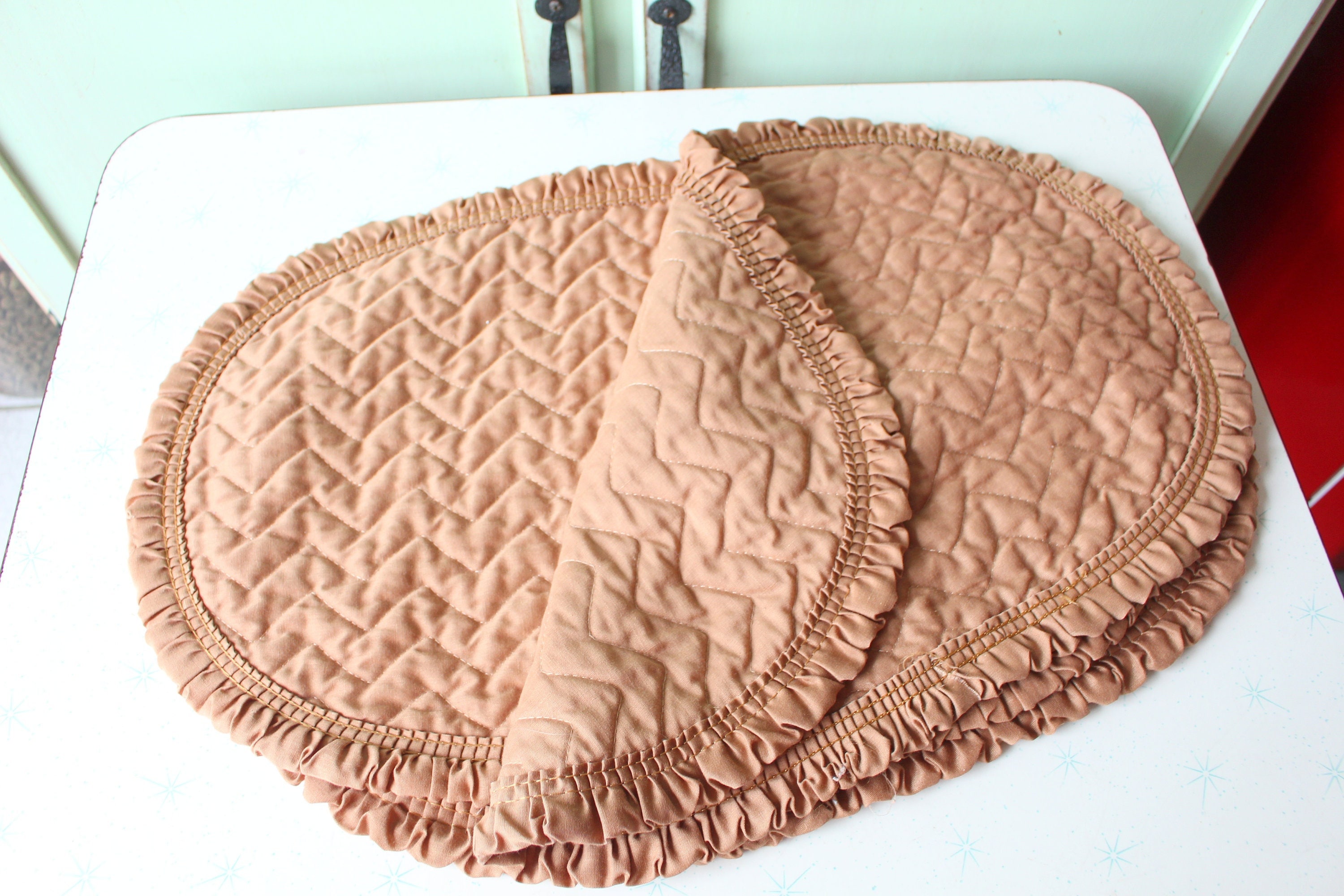 1980s Vintage Brown Placemats: Ruffled Kitchen Decor, Set of 3